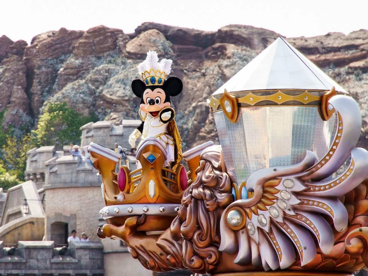 imgi_21_mickey-mause-disneyland