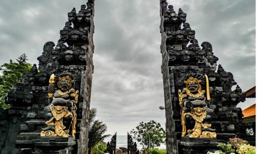 imgi_26_tanah-lot