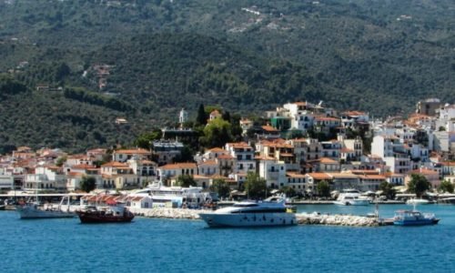 imgi_7_Greece-port-travel-packages-870x555